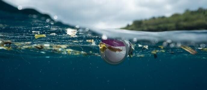 Mikroplastik im Meer